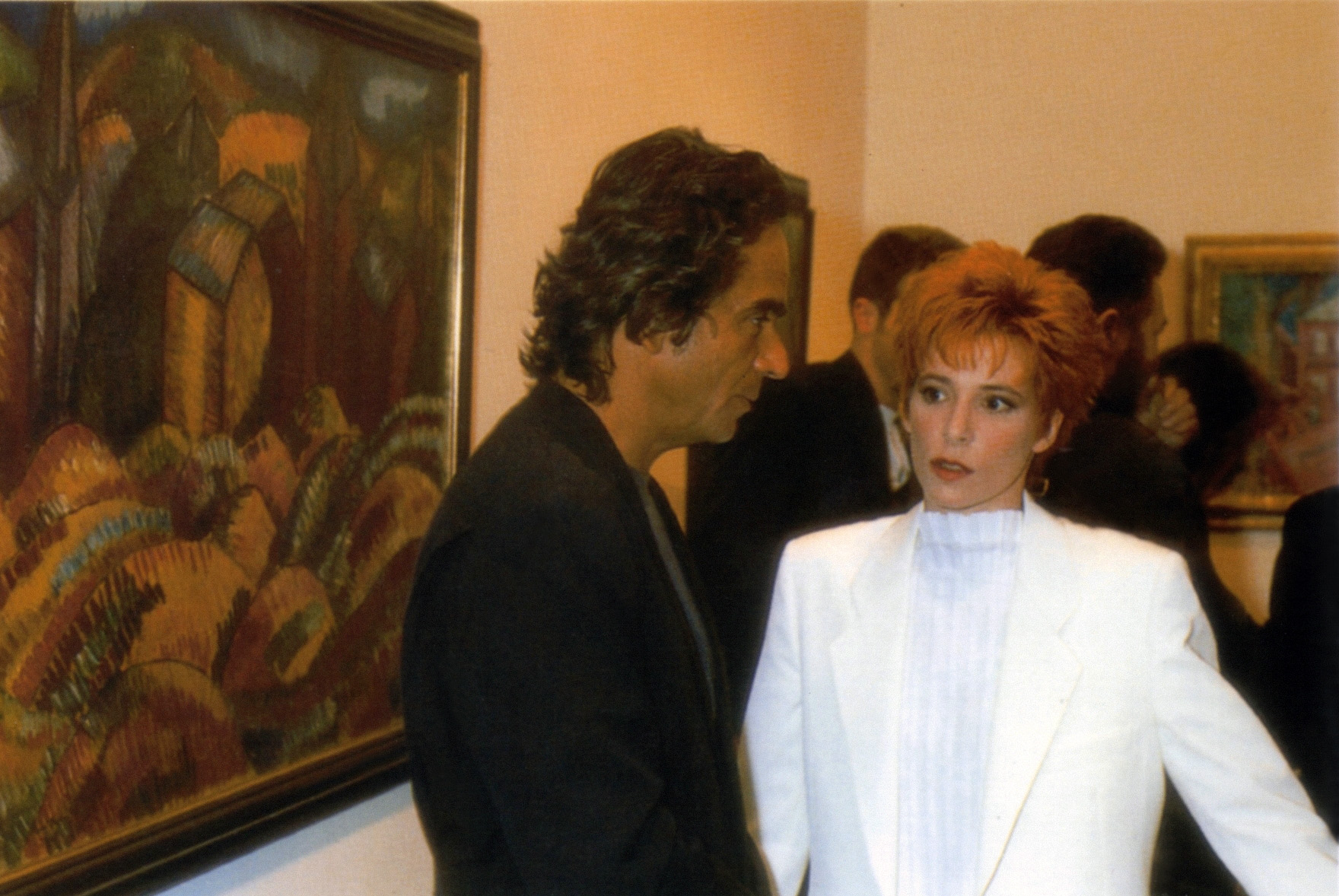 mylene-farmer-1991-exposition-albert-koski-001