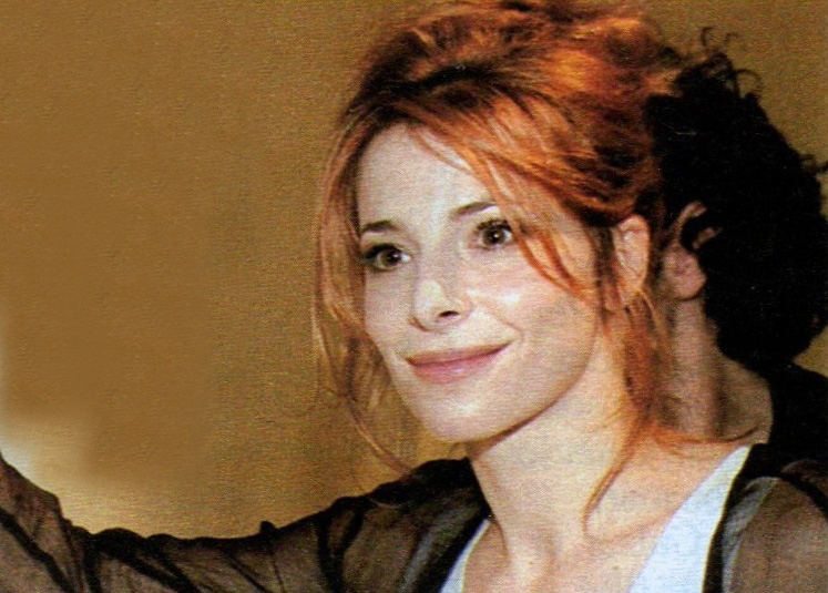 mylene-farmer-1999-exposition-de-niro-109