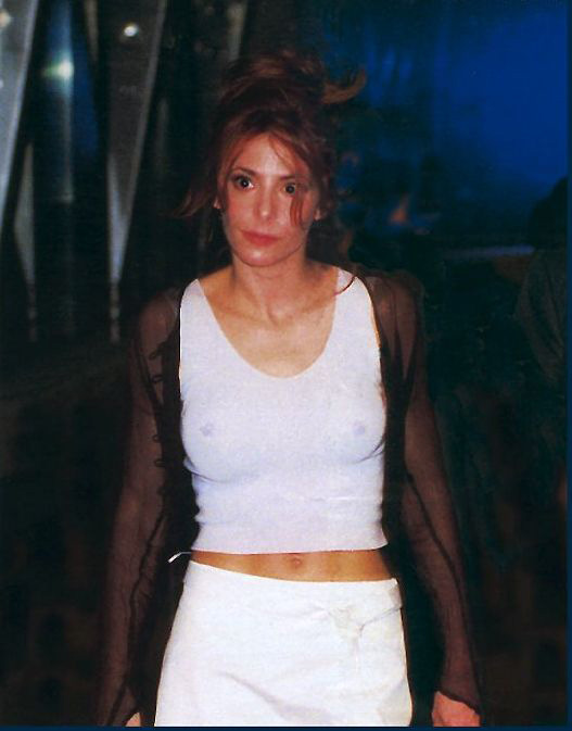 mylene-farmer-1999-exposition-de-niro-122