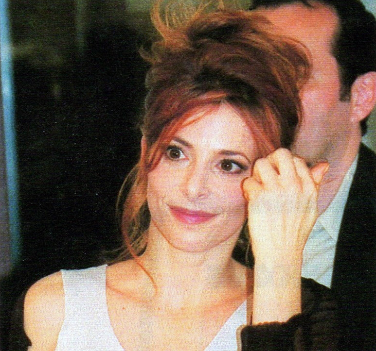 mylene-farmer-1999-exposition-de-niro-127