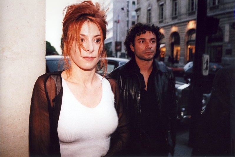 mylene-farmer-1999-exposition-de-niro-132