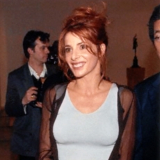 mylene-farmer-1999-exposition-de-niro-106