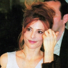 mylene-farmer-1999-exposition-de-niro-127