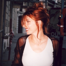 mylene-farmer-1999-exposition-de-niro-131