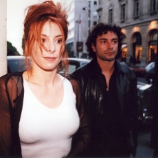 mylene-farmer-1999-exposition-de-niro-132