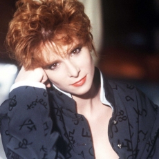 mylene-farmer-1986-fete-sans-frontieres-juin-1986-001