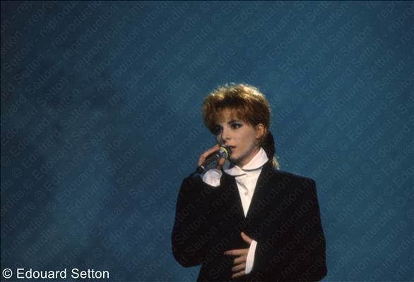 mylene-farmer-j-y-crois-dur-comme-terre-tf1-02-septembre-1989-009