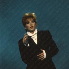 mylene-farmer-j-y-crois-dur-comme-terre-tf1-02-septembre-1989-006