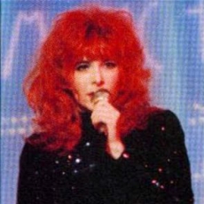 mylene-farmer-1988-tv-le-monde-est-a-vous-128