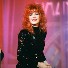 mylene-farmer-1988-tv-le-monde-est-a-vous-131