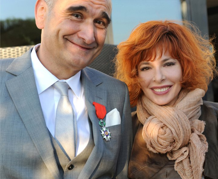 Mylène Farmer - Legion d'honneur Pascal Negre - Mai 2011