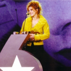 Mylène Farmer - M6 Awards - 2000