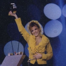 Mylène Farmer - M6 Awards - 2000