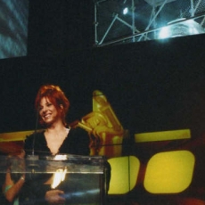 Mylène Farmer - NRJ Music Awards 2002 - Award