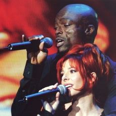 Mylène Farmer et Seal - NRJ Music Awards 2002 - Les mots