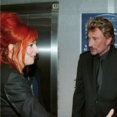 Mylène Farmer - NRJ Music Awards 2003 - Coulisses