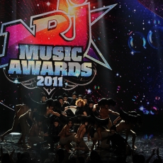 Mylène Farmer NRJ Music Awards 2011 Prestation sur Oui mais... Non