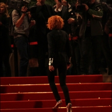 Mylène Farmer NRJ Music Awards 2011 Tapis Rouge