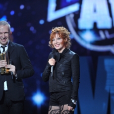 Mylène Farmer - NRJ Music Awards 2012 - Award de diamant