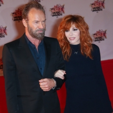 Mylène Farmer - NRJ Music Awards 2015 - Tapis rouge - 07 novembre 2015