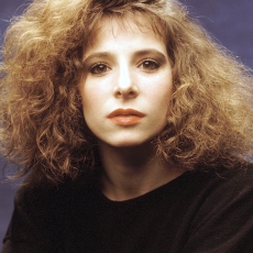 mylene-farmer-fevrier-1985-bernard-leloup-401