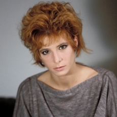 Mylène Farmer - Photographe Bernard Leloup - Octobre 1986