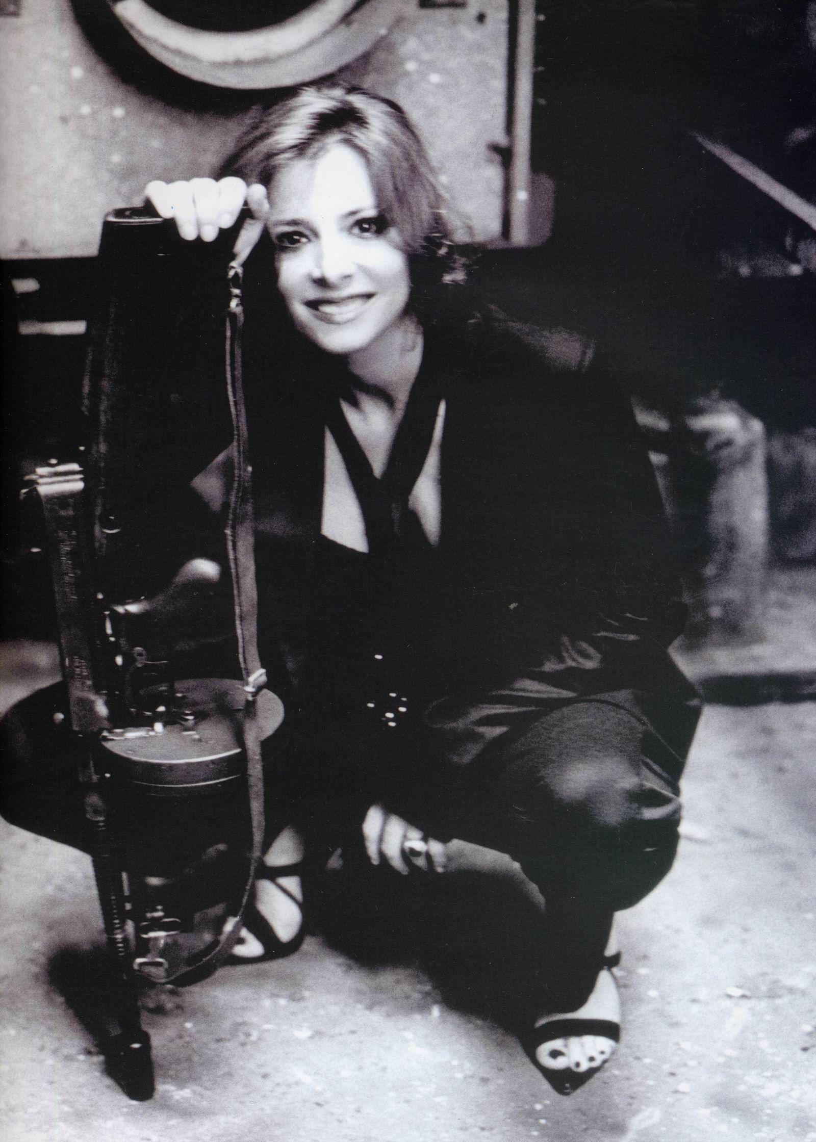 mylene-farmer_2001_ellen-von-unwerth_414