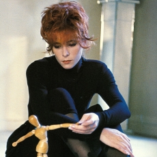 Mylène Farmer - Photographe Elsa Trillat - Juillet 1987 (1)