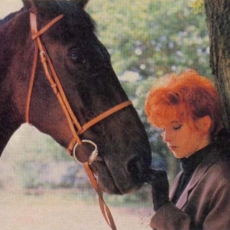 mylene-farmer-1987-elsa-trillat-310