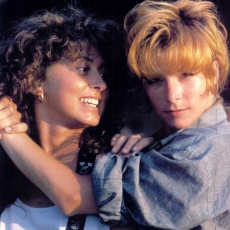 mylene-farmer-1987-elsa-trillat-401