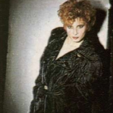 mylene-farmer-1986-frederic-delafosse-107