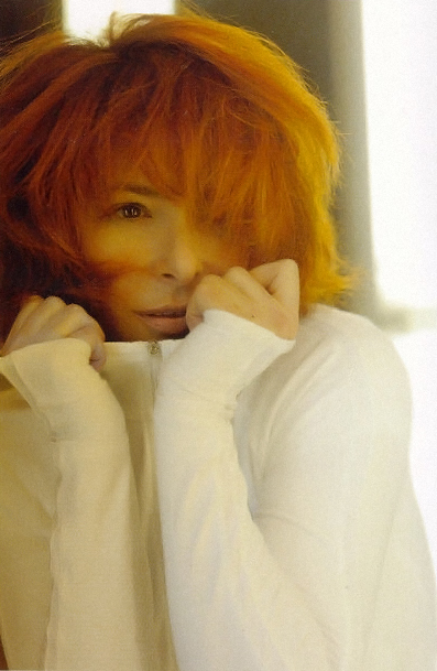 Mylène Farmer - Photographe : Herve Lewis - 2009