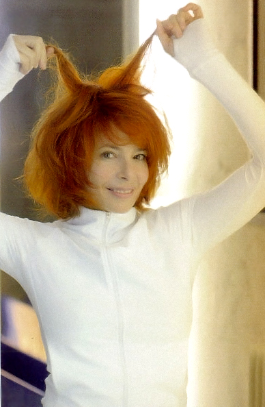 Mylène Farmer - Photographe : Herve Lewis - 2009