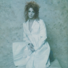 Mylène Farmer - Photographe Jean-Marie Périer - 1999