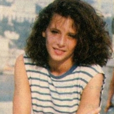 mylene-farmer-1984-rouget-214