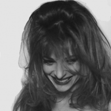 mylene-farmer_1996_karl-dickenson_301