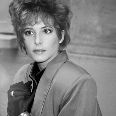 Mylène Farmer - Photographe : Lucien Jacquinot - Septembre 1986