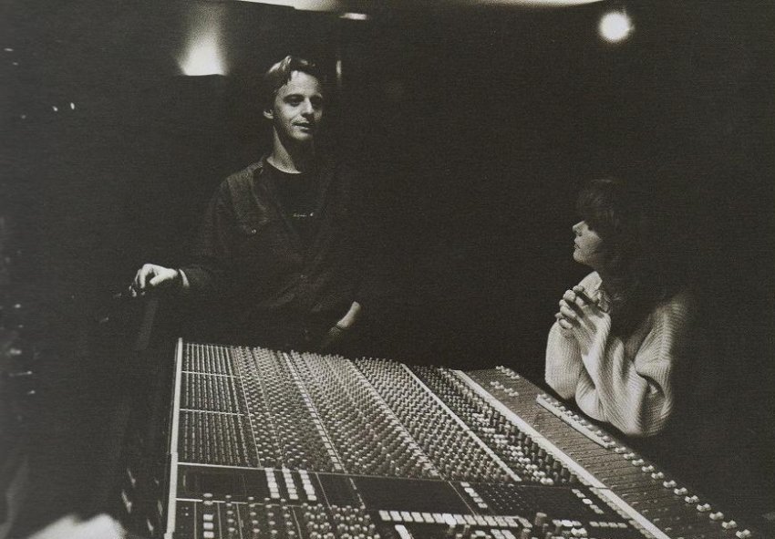Thierry Rogen et Mylène Farmer lors de l'enregistrement de l'album L'autre... en 1990 - Photographe : Marianne Rosenstiehl
