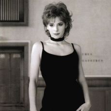 mylene-farmer_1992_marianne-rosenstiehl_068