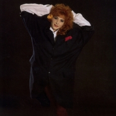 mylene-farmer-1988-marianne-rosenstiehl-712