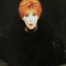 mylene-farmer-1991-marianne-rosenstiehl-503