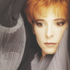 mylene-farmer-1991-marianne-rosenstiehl-901