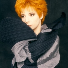 mylene-farmer-1991-marianne-rosenstiehl-905