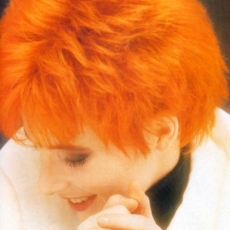 Mylène Farmer - Photographe : Marianne Rosenstiehl - Avril 1991 - 003