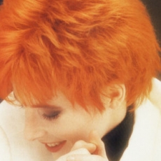 Mylène Farmer - Photographe : Marianne Rosenstiehl - Avril 1991 - 003b