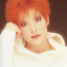 mylene-farmer-1991-marianne-rosenstiehl-702