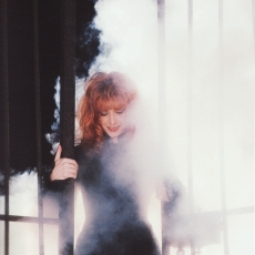 Mylène Farmer - Photographe Marianne Rosenstiehl - Octobre 1988