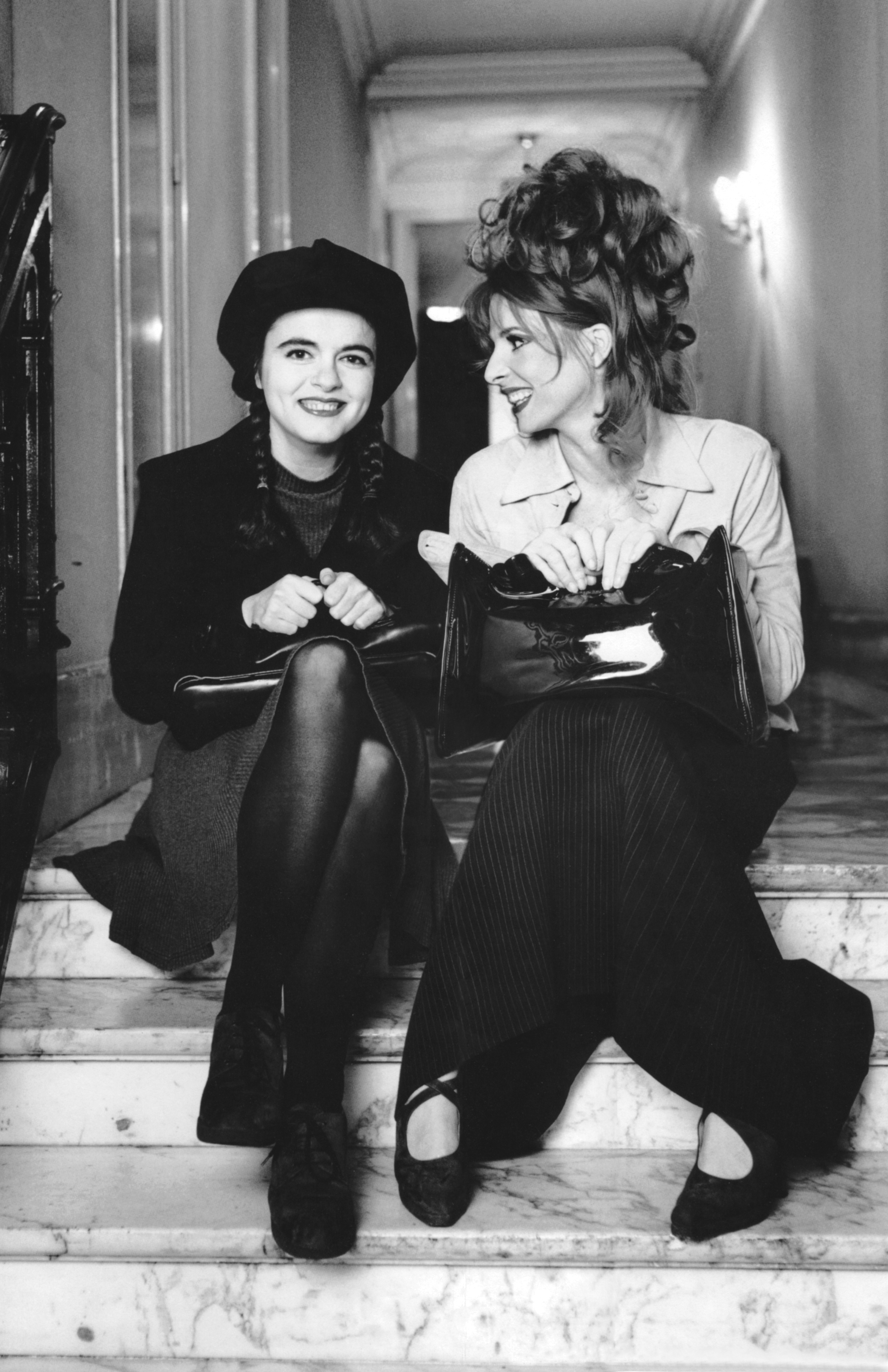 mylene-farmer_1995_marianne-rosenstiehl_rencontre-amelie-nothomb_005