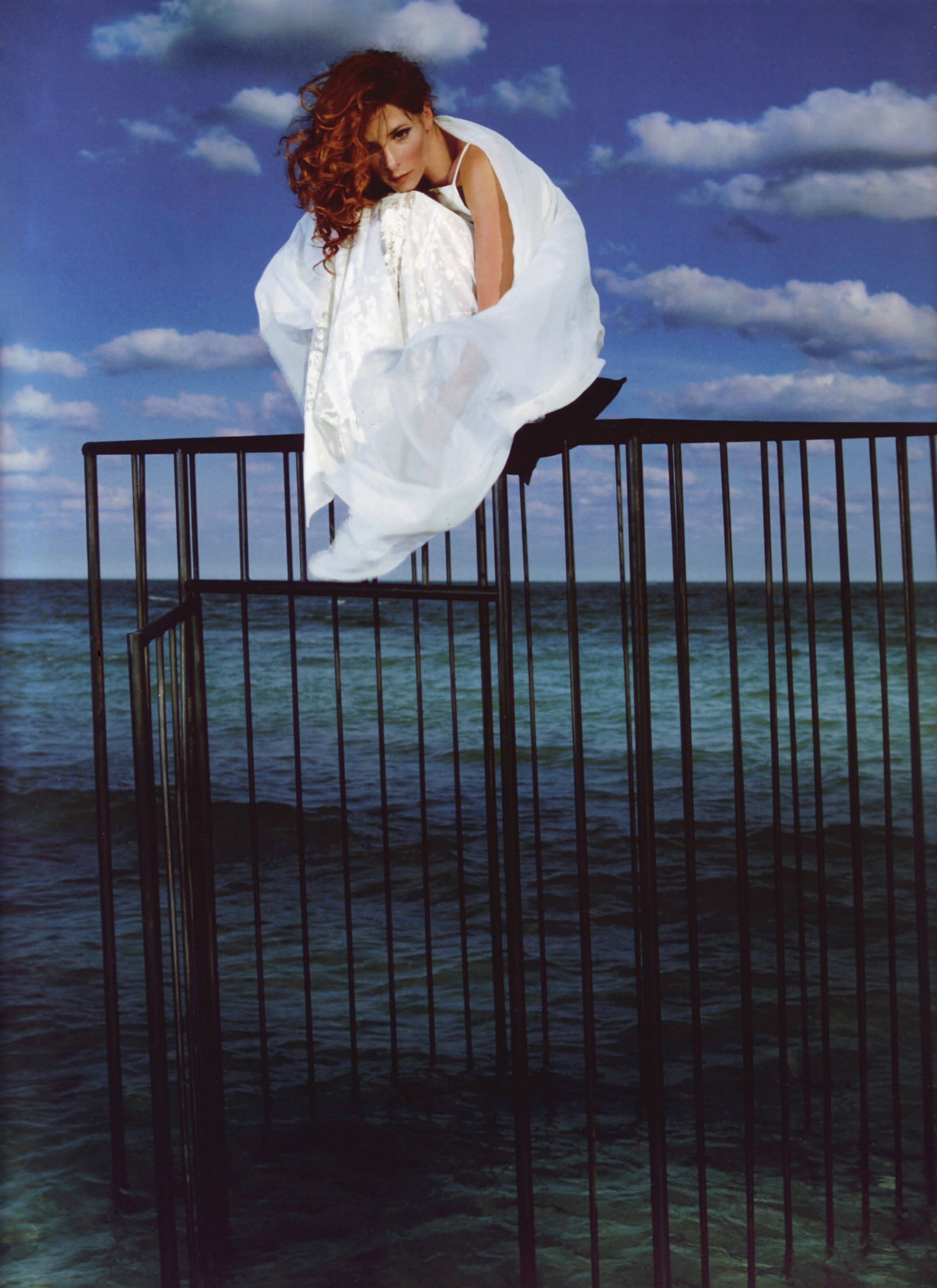 Mylène Farmer - Photographe Marino Parisotto Vay - Décembre 1998