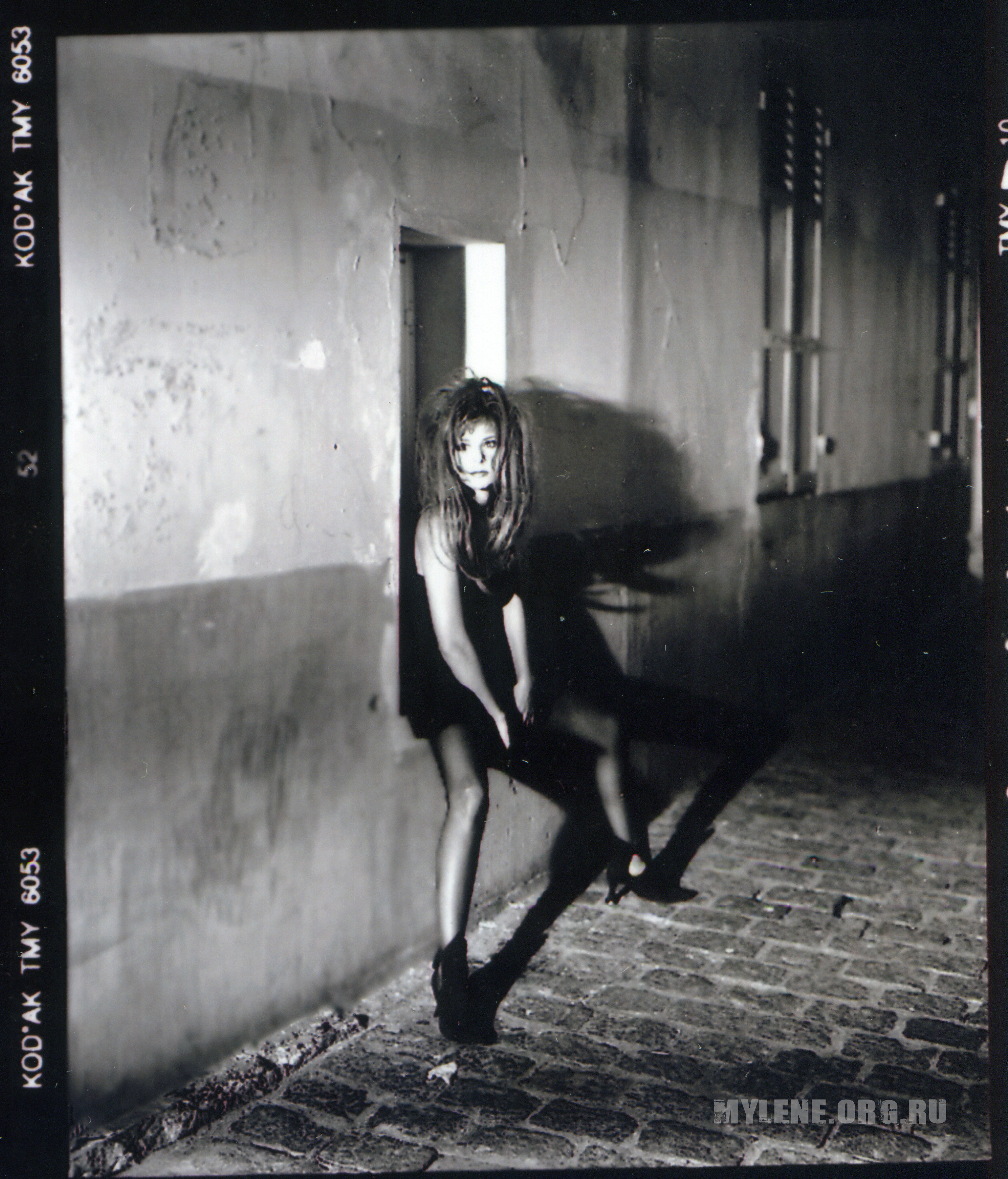 mylene-farmer_1999_marino-parisotto-vay_814